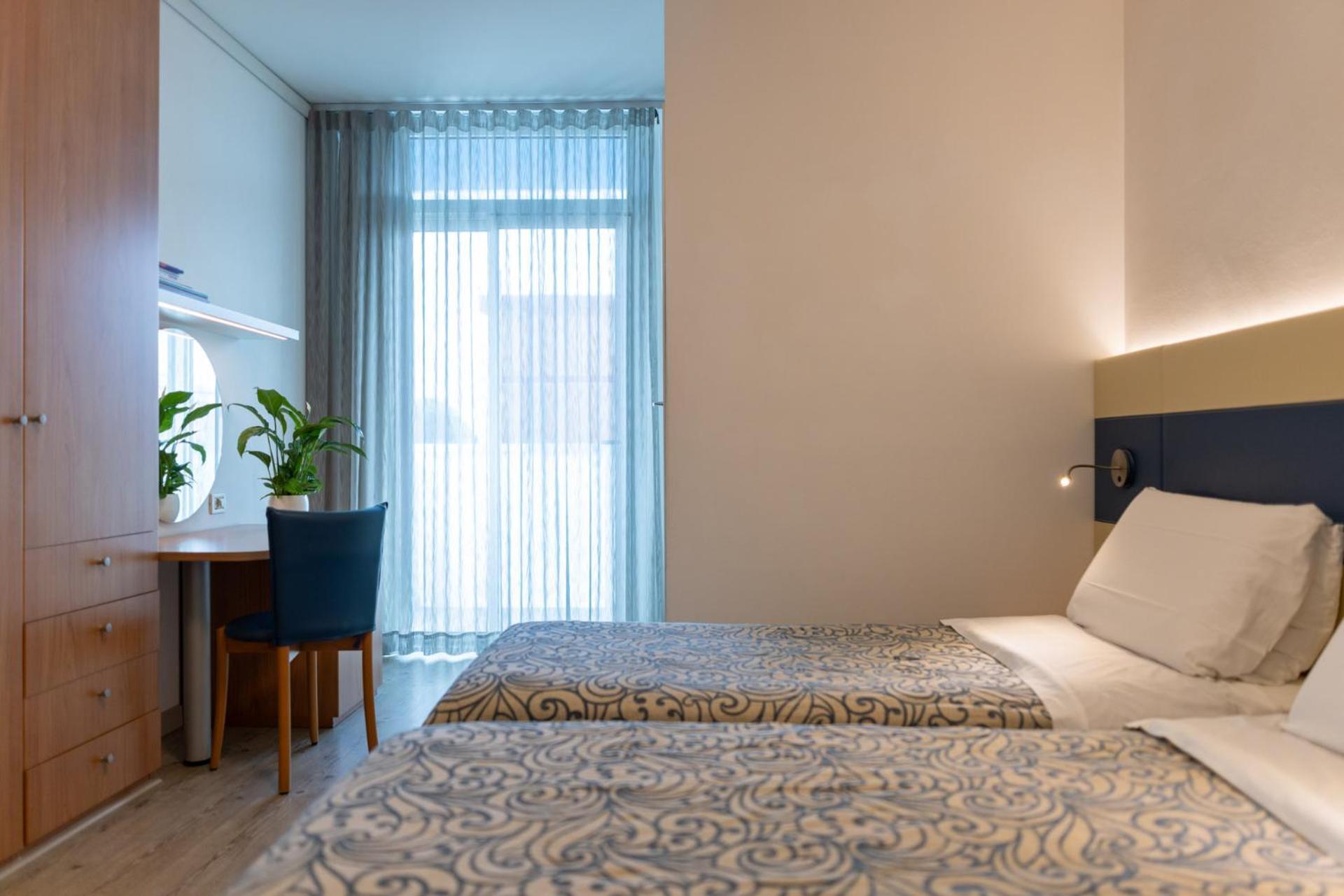 Hotel Las Vegas Бибионе Экстерьер фото